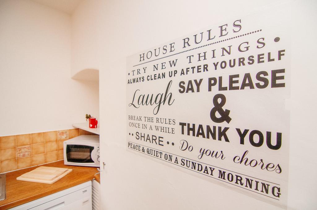 Rockingham House Apartment *